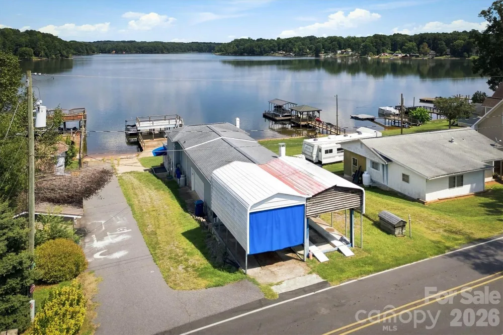 4928 Northcrest Street Claremont, NC 28610
