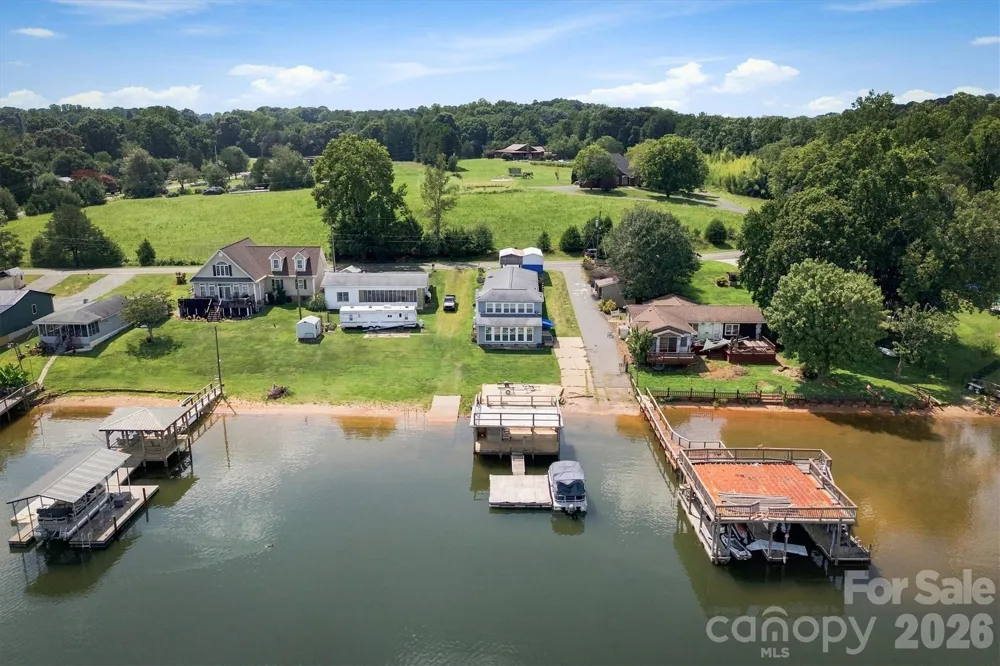 4928 Northcrest Street Claremont, NC 28610