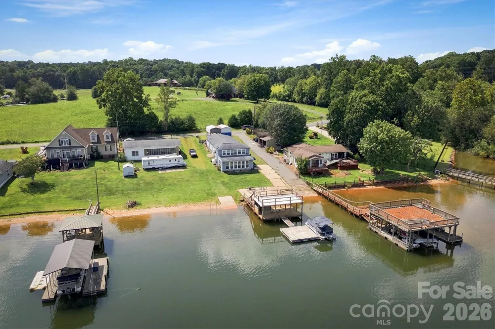 4928 Northcrest Street Claremont, NC 28610