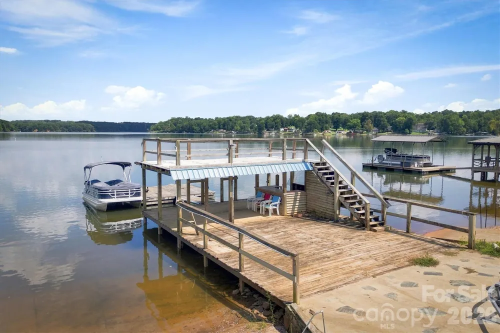 4928 Northcrest Street Claremont, NC 28610