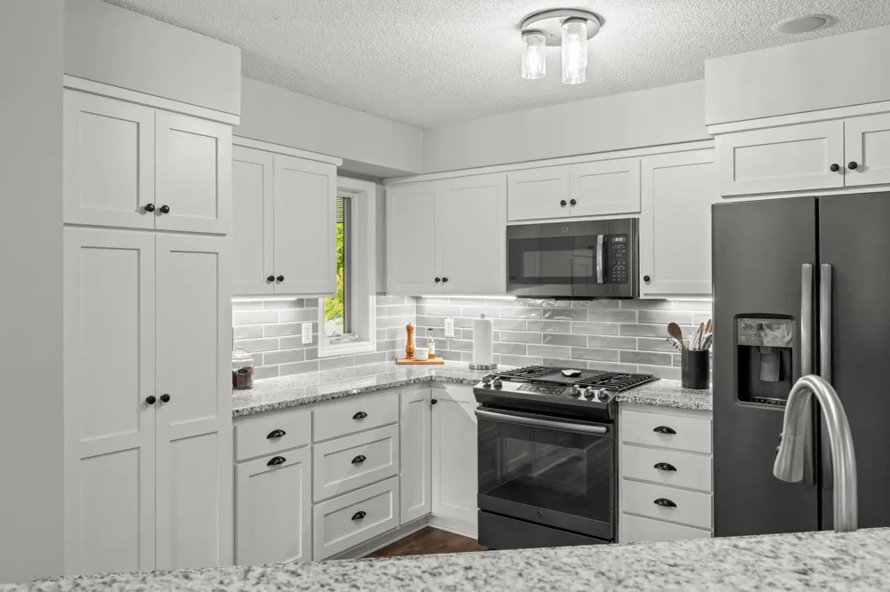 15785 25th Place Plymouth, MN 55447
