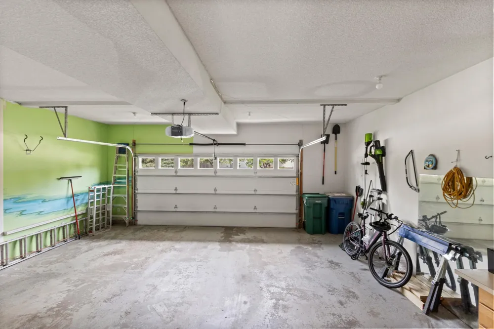 15785 25th Place Plymouth, MN 55447