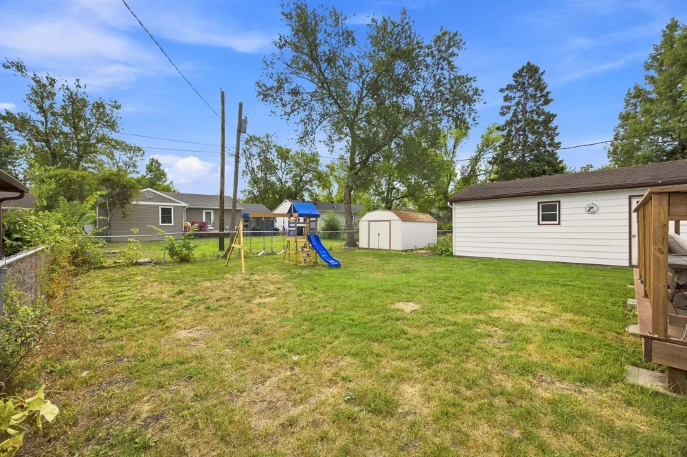 1408 13th Street Moorhead, MN 56560