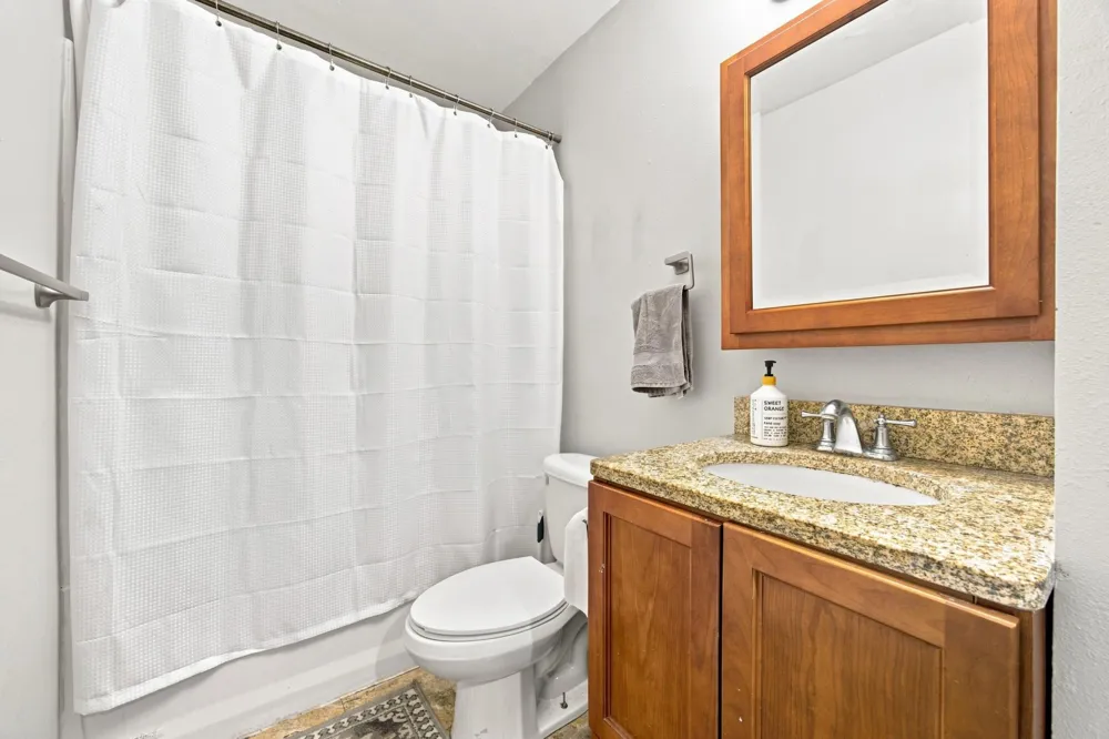 1408 13th Street Moorhead, MN 56560