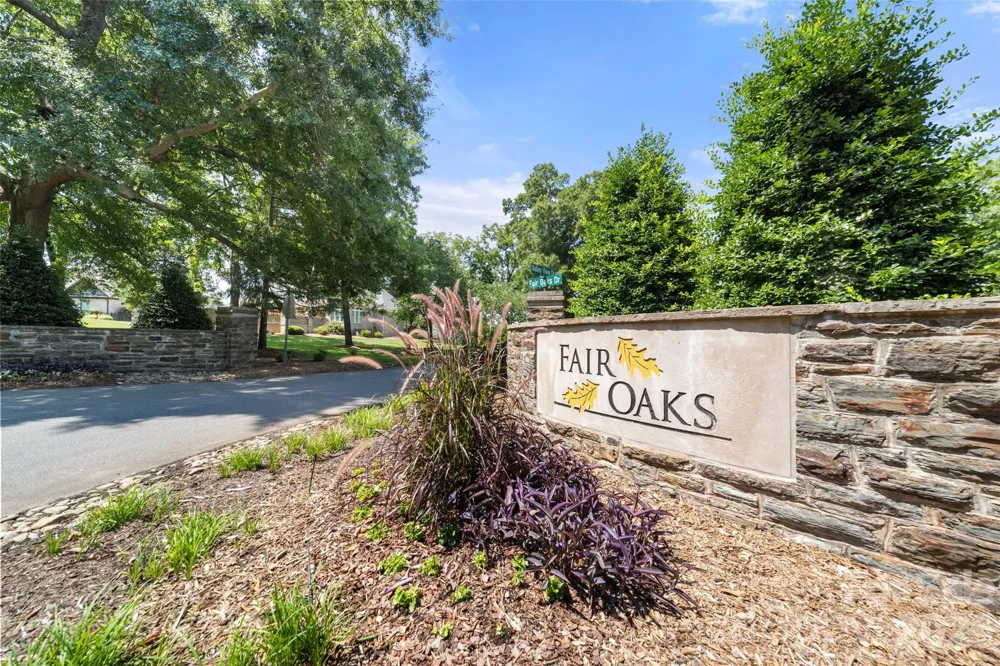 3925 Valley View Circle Clemmons, NC 27012
