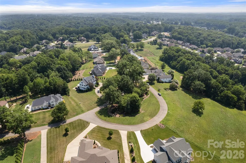3925 Valley View Circle Clemmons, NC 27012