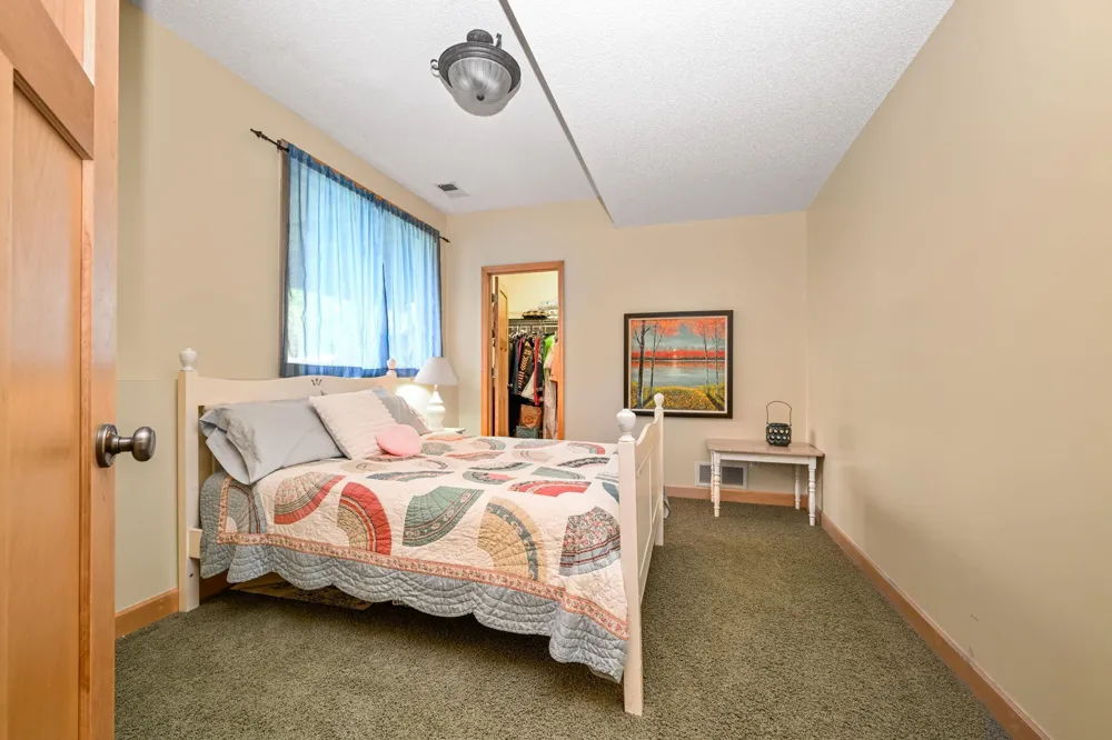 3929 Evermoor Parkway Rosemount, MN 55068