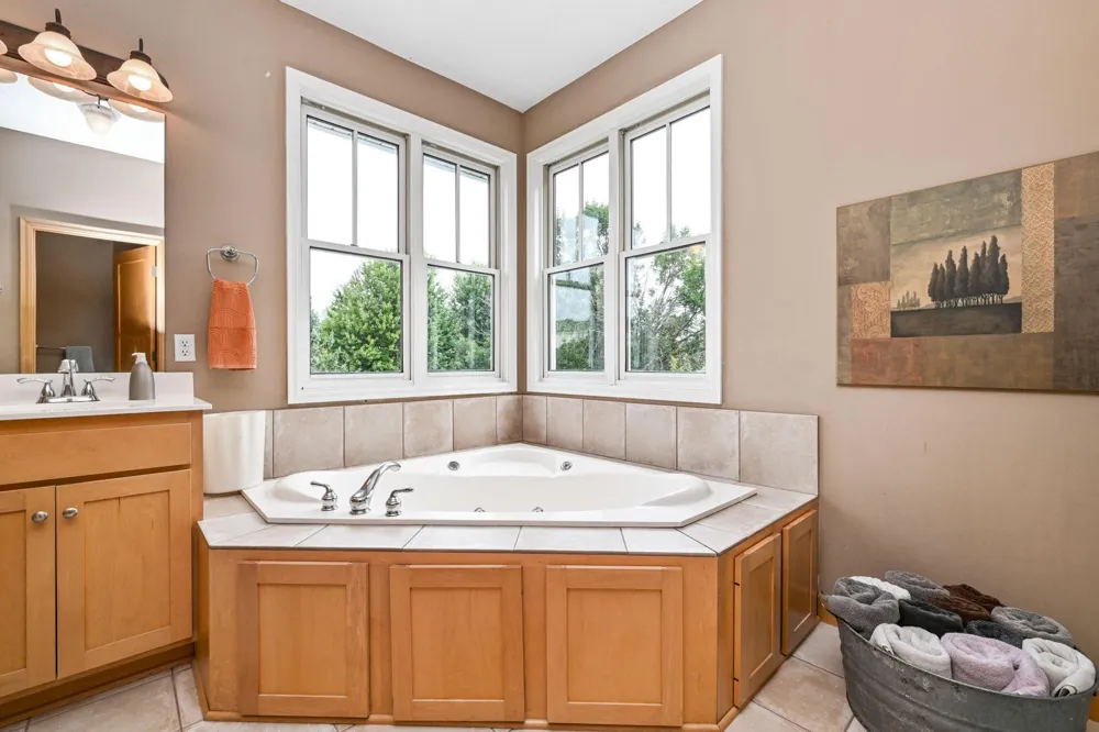 3929 Evermoor Parkway Rosemount, MN 55068