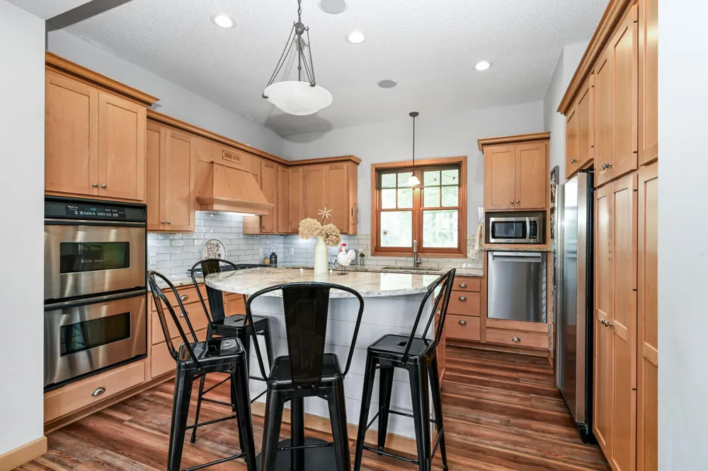 3929 Evermoor Parkway Rosemount, MN 55068