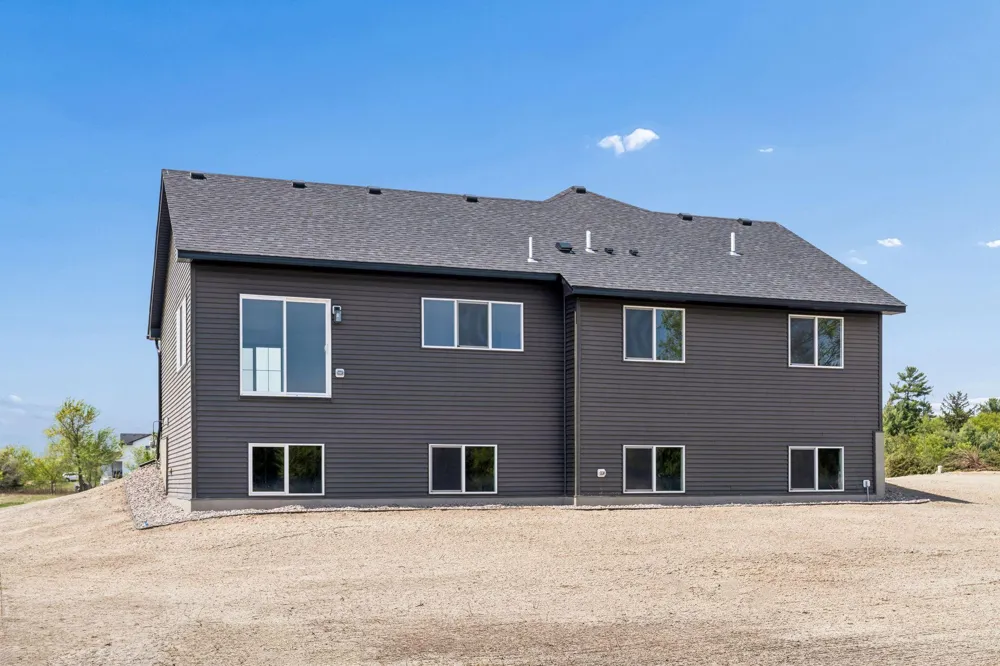 22890 Zion Parkway NW Oak Grove, MN 55448