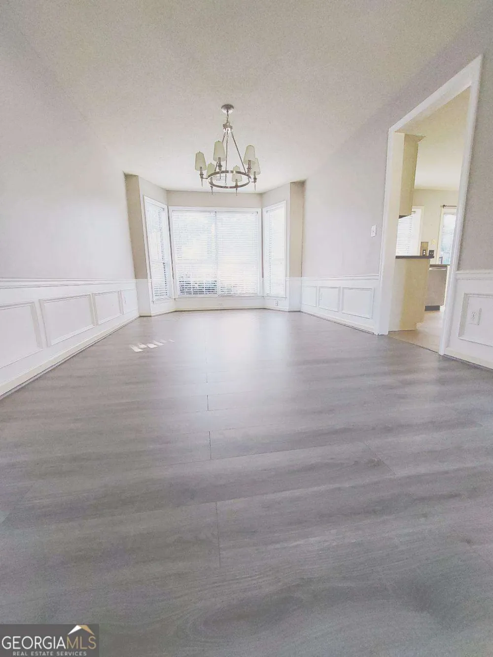 11830 Carriage Park LN Johns Creek, GA 30097