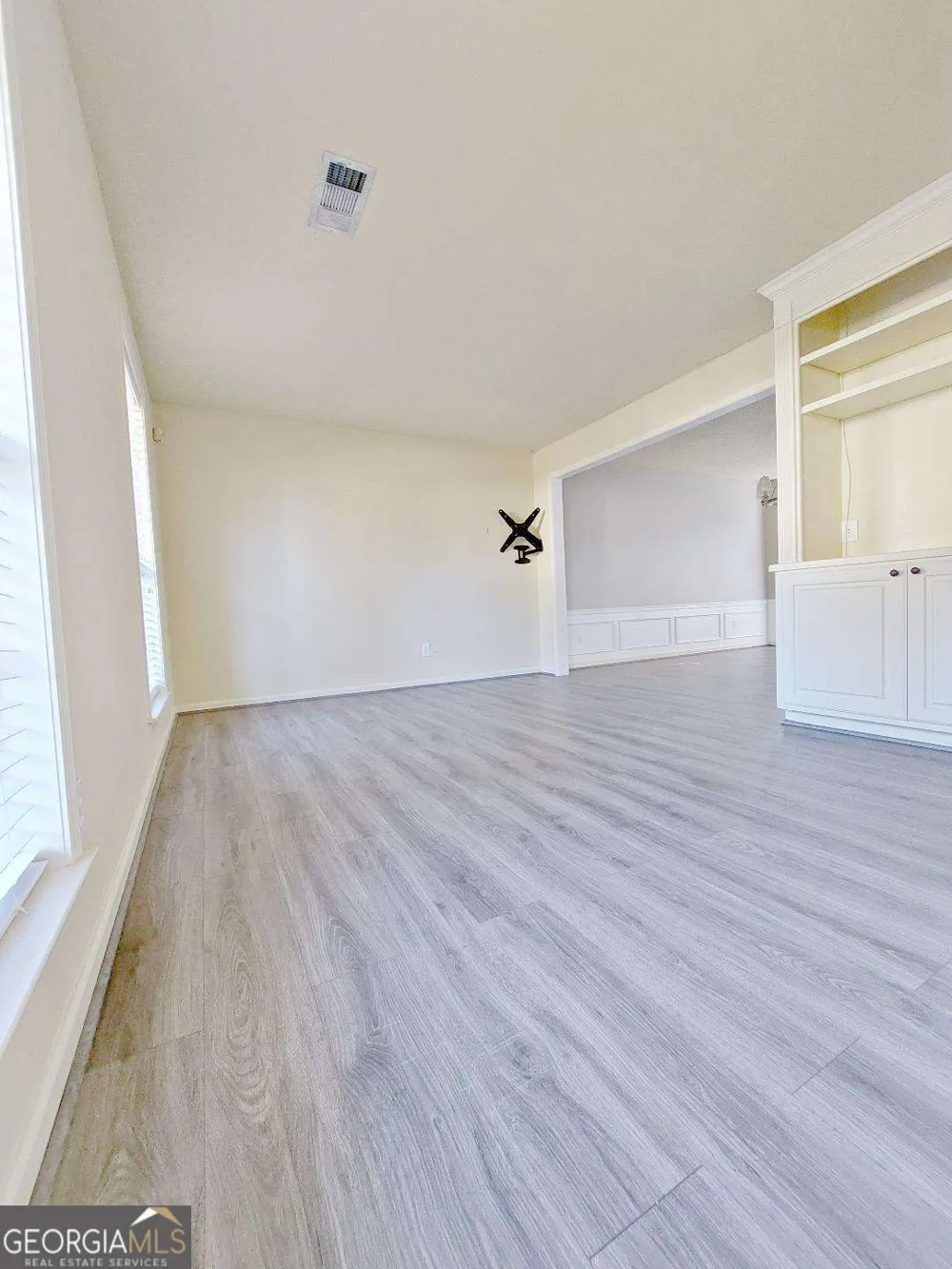 11830 Carriage Park LN Johns Creek, GA 30097