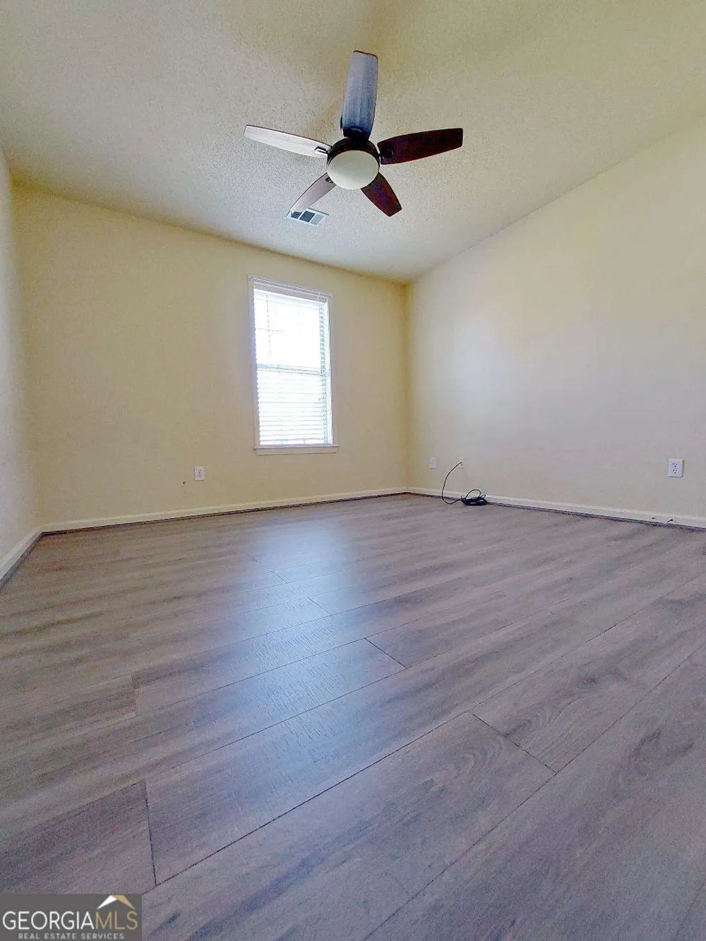 11830 Carriage Park LN Johns Creek, GA 30097