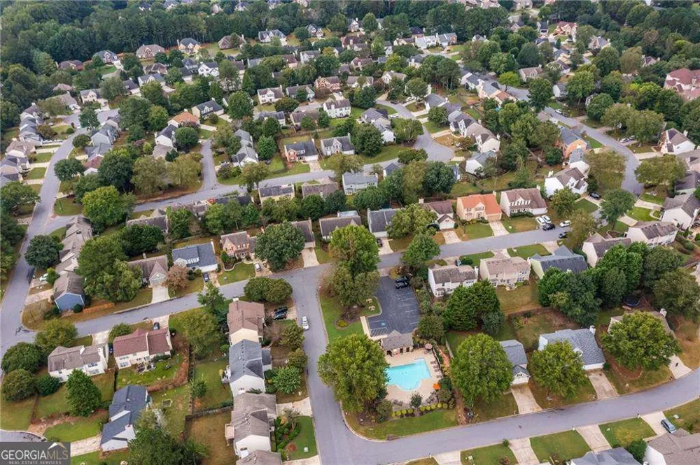 11830 Carriage Park LN Johns Creek, GA 30097