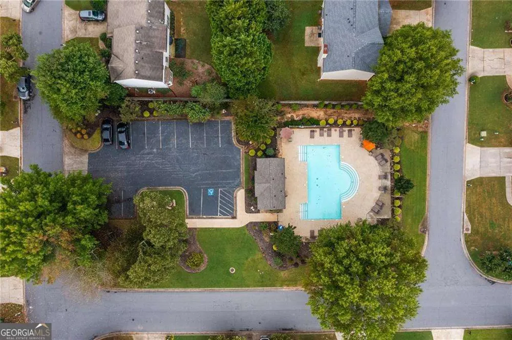 11830 Carriage Park LN Johns Creek, GA 30097