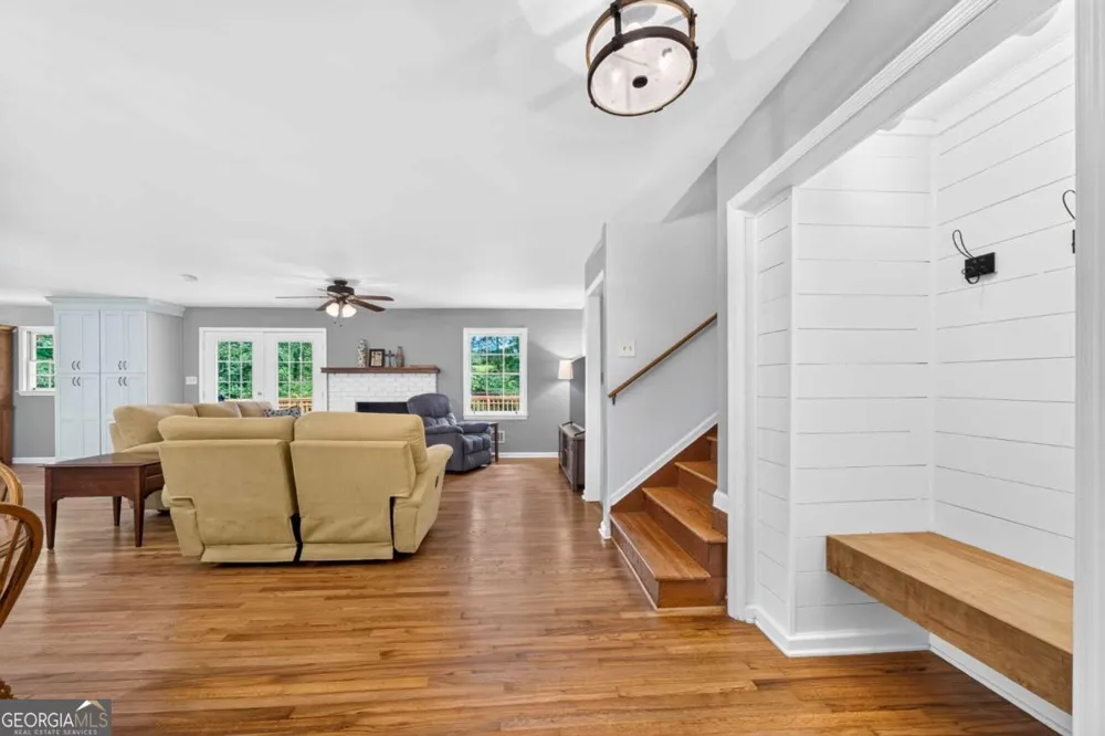 106 St James CT Athens, GA 30606