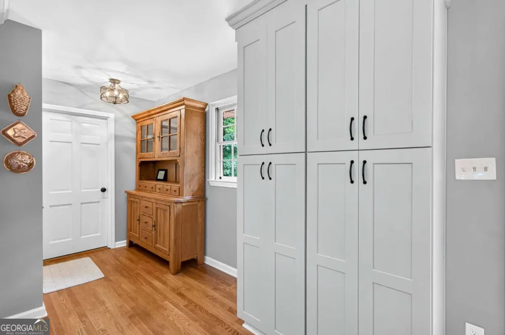 106 St James CT Athens, GA 30606
