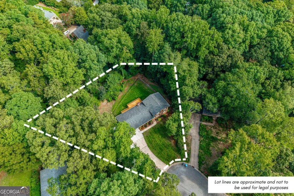 106 St James CT Athens, GA 30606