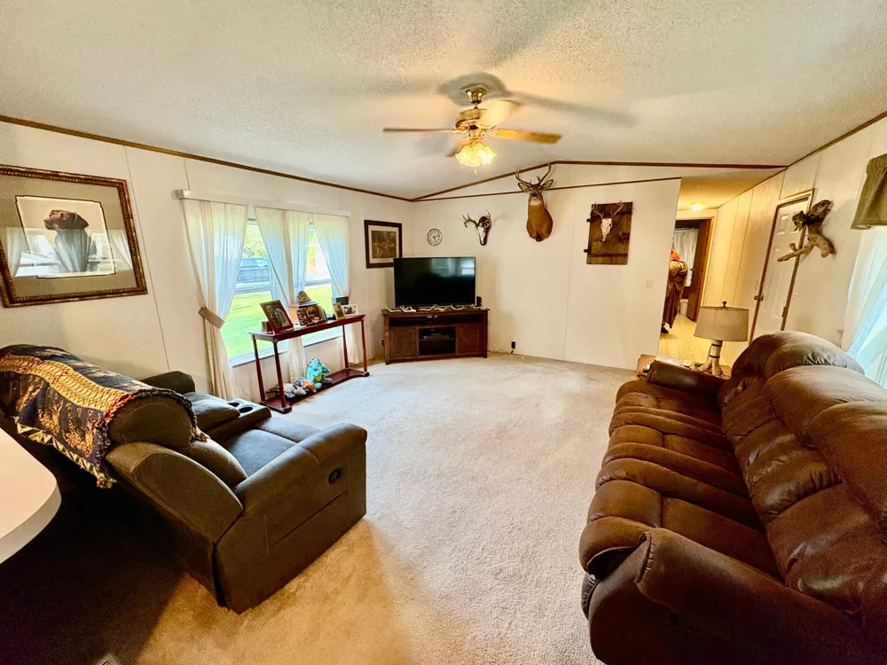 29386 685th Avenue Roosevelt, MN 56673