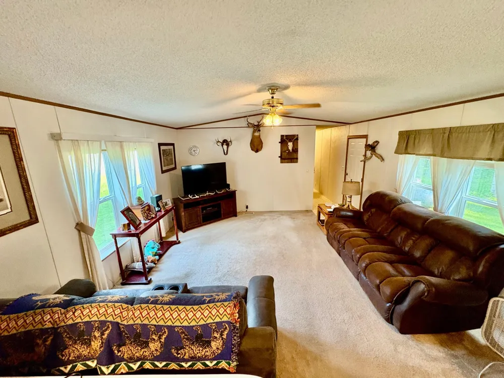 29386 685th Avenue Roosevelt, MN 56673