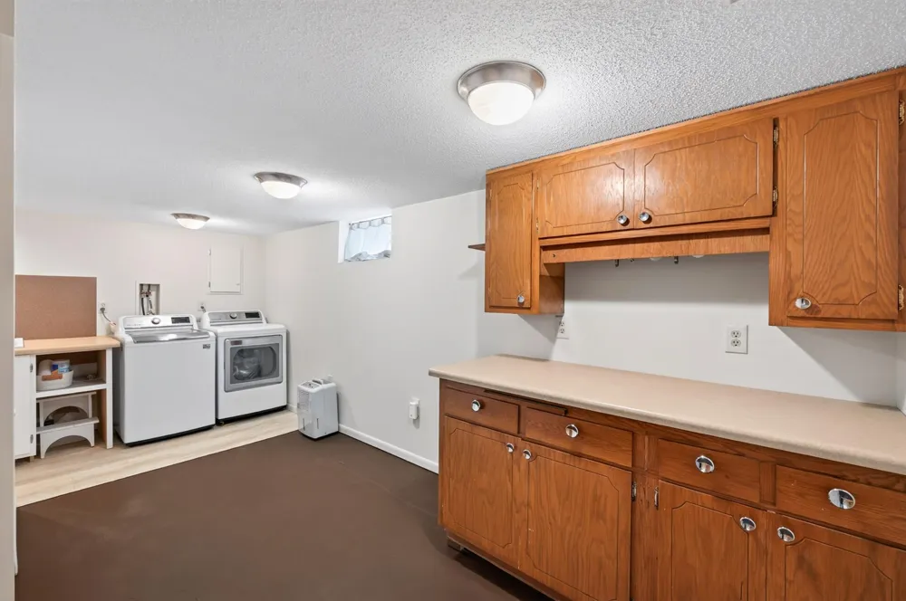 10957 Magnolia Street NW Coon Rapids, MN 55448