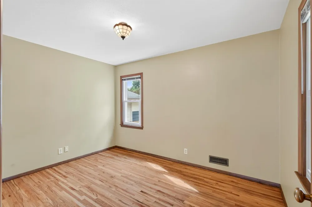 10957 Magnolia Street NW Coon Rapids, MN 55448