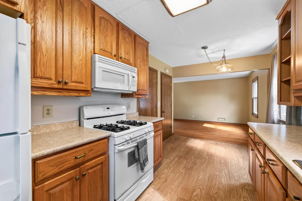 10957 Magnolia Street NW Coon Rapids, MN 55448