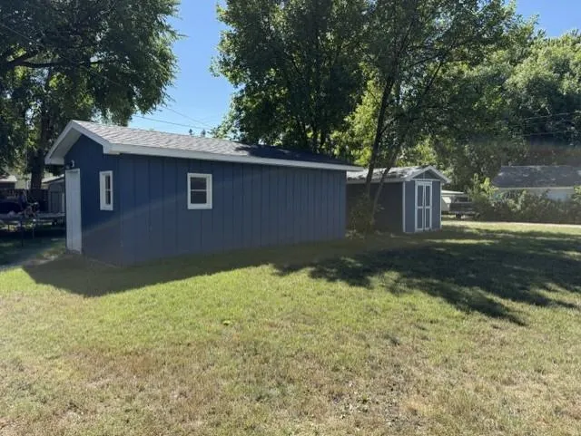 423 12th Street Breckenridge, MN 56520