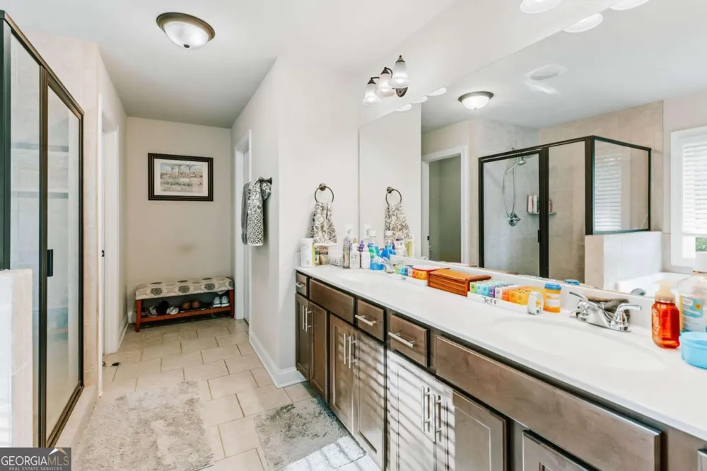 20 Woodbury LN Hull, GA 30646