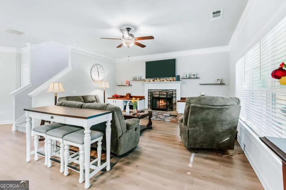 20 Woodbury LN Hull, GA 30646