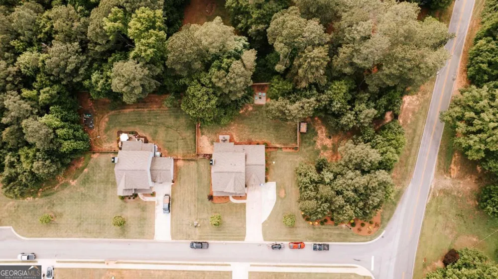 20 Woodbury LN Hull, GA 30646