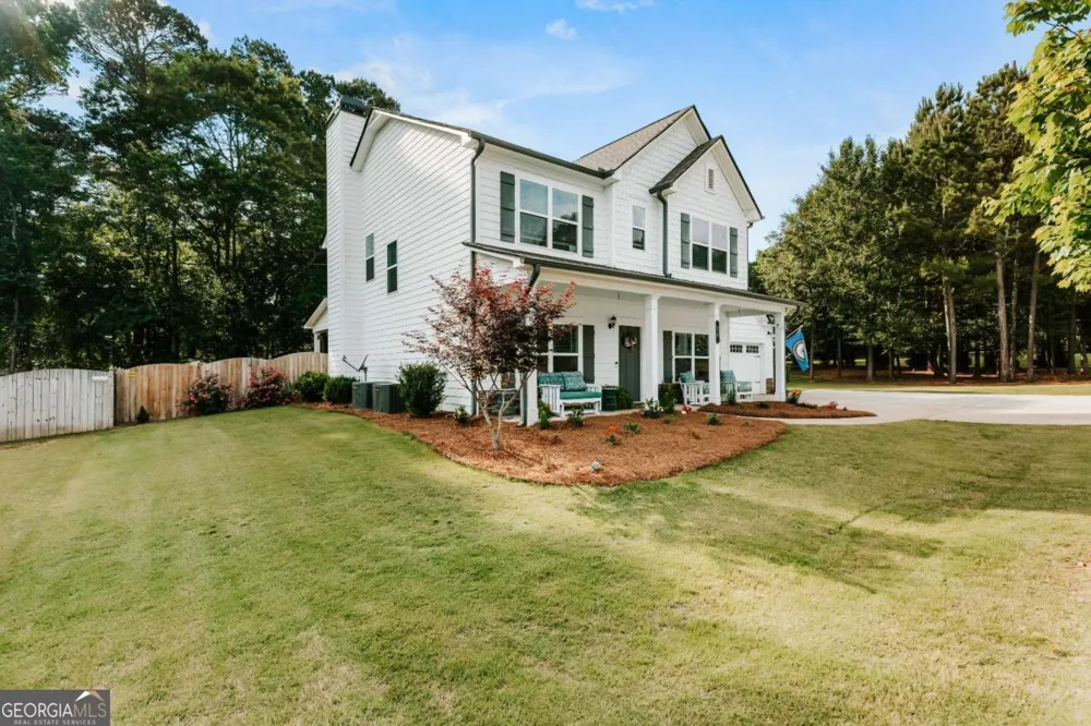 20 Woodbury LN Hull, GA 30646