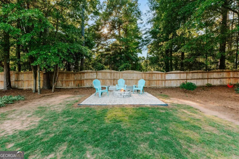 20 Woodbury LN Hull, GA 30646