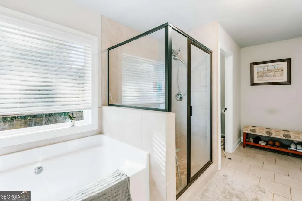 20 Woodbury LN Hull, GA 30646