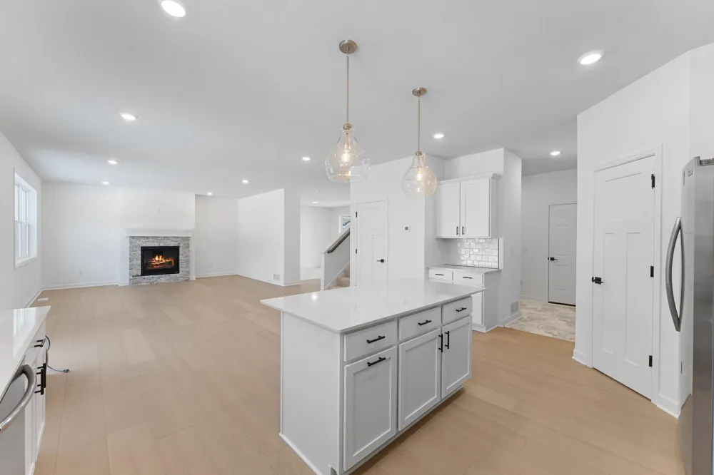 7975 41st Street Oakdale, MN 55128