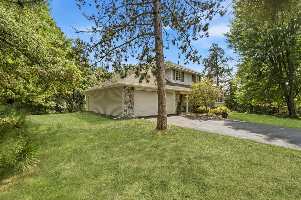 26275 Woodlands Parkway NW Zimmerman, MN 55398