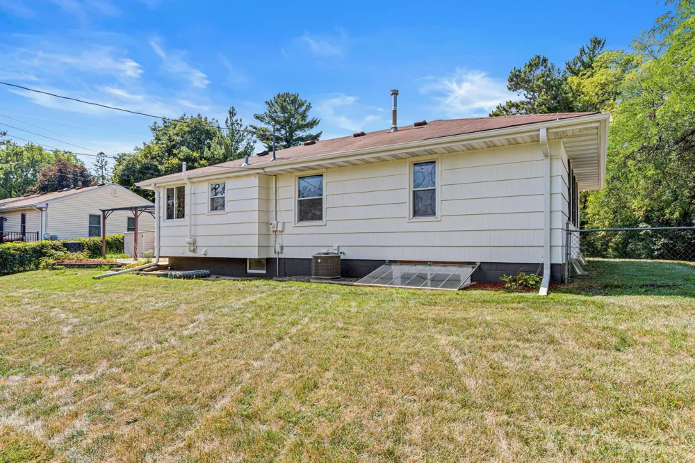 4425 Crawford Road Minnetonka, MN 55343
