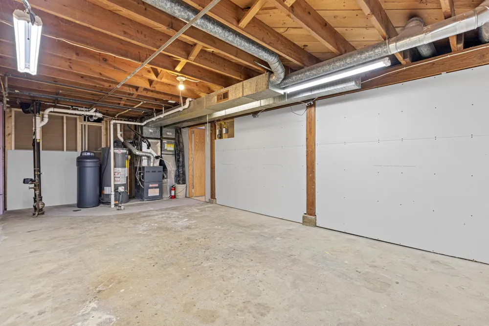 4425 Crawford Road Minnetonka, MN 55343