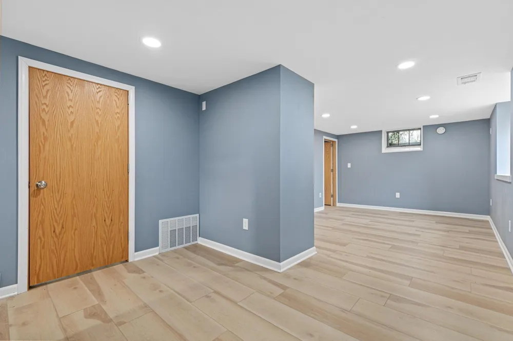 4425 Crawford Road Minnetonka, MN 55343