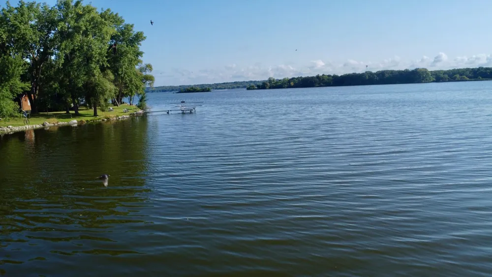 48470 Baileys Bay Road Big Stone City, SD 57216