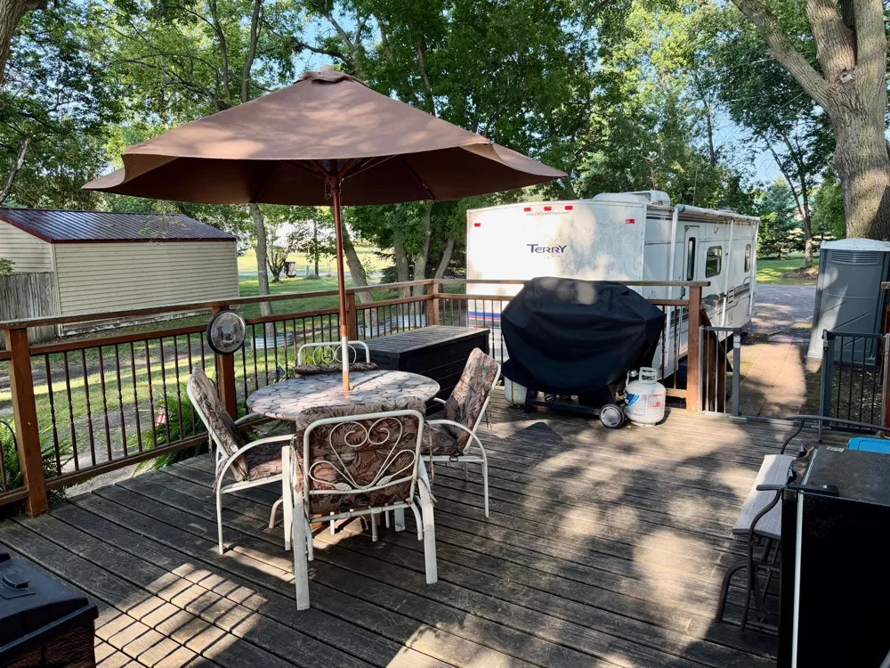 48470 Baileys Bay Road Big Stone City, SD 57216