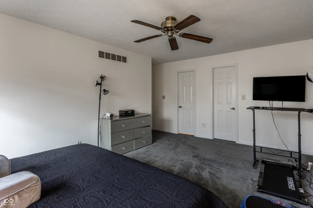 7547 Farm View Circle E Indianapolis, IN 46256