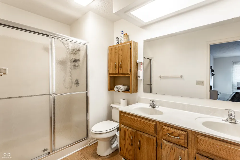 7547 Farm View Circle E Indianapolis, IN 46256