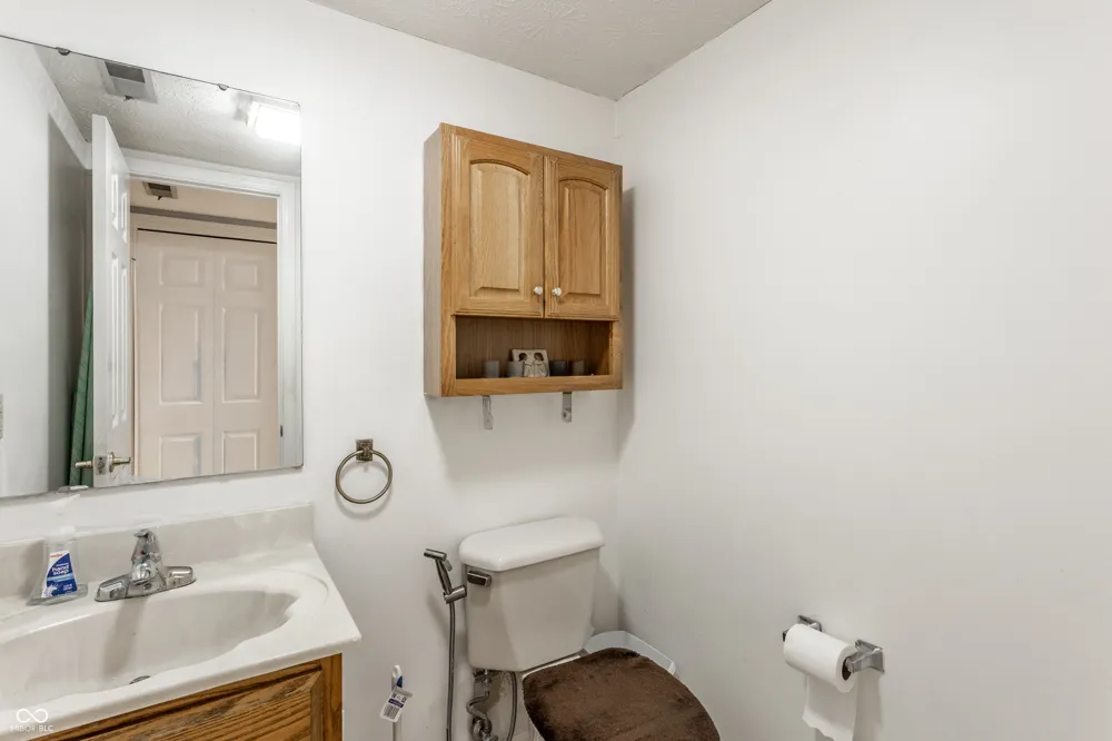 7547 Farm View Circle E Indianapolis, IN 46256