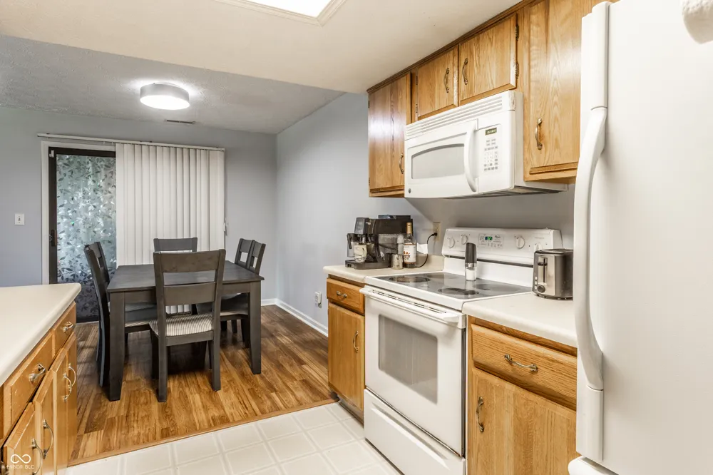 7547 Farm View Circle E Indianapolis, IN 46256