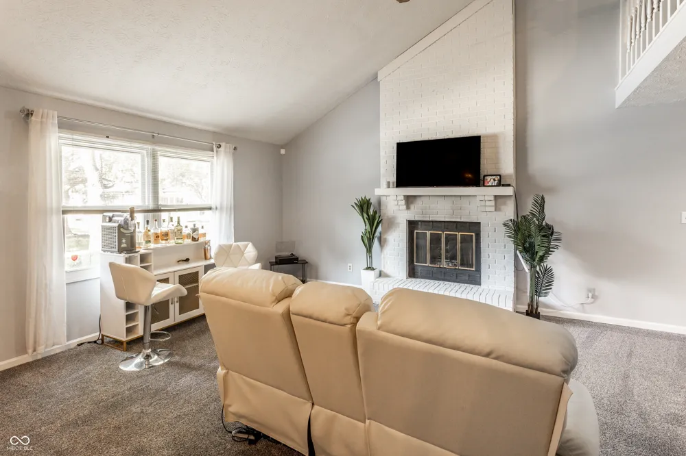 7547 Farm View Circle E Indianapolis, IN 46256