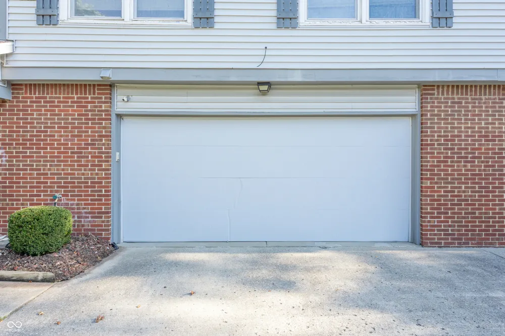 7547 Farm View Circle E Indianapolis, IN 46256