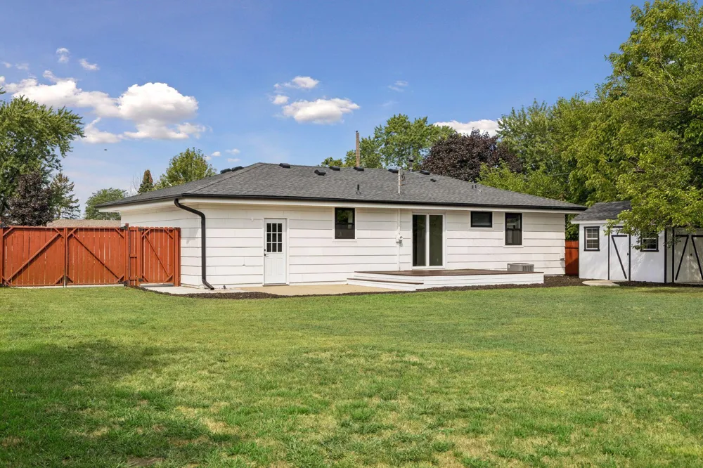 8209 Goodrich Road Bloomington, MN 55437