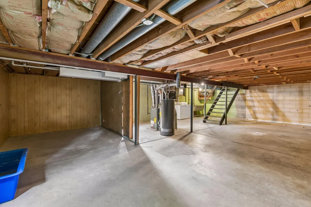 8209 Goodrich Road Bloomington, MN 55437