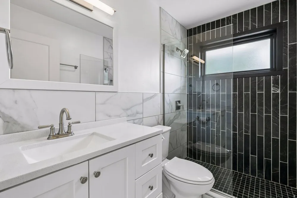 8209 Goodrich Road Bloomington, MN 55437